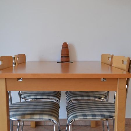 Apartment Jugo 皮兰 外观 照片