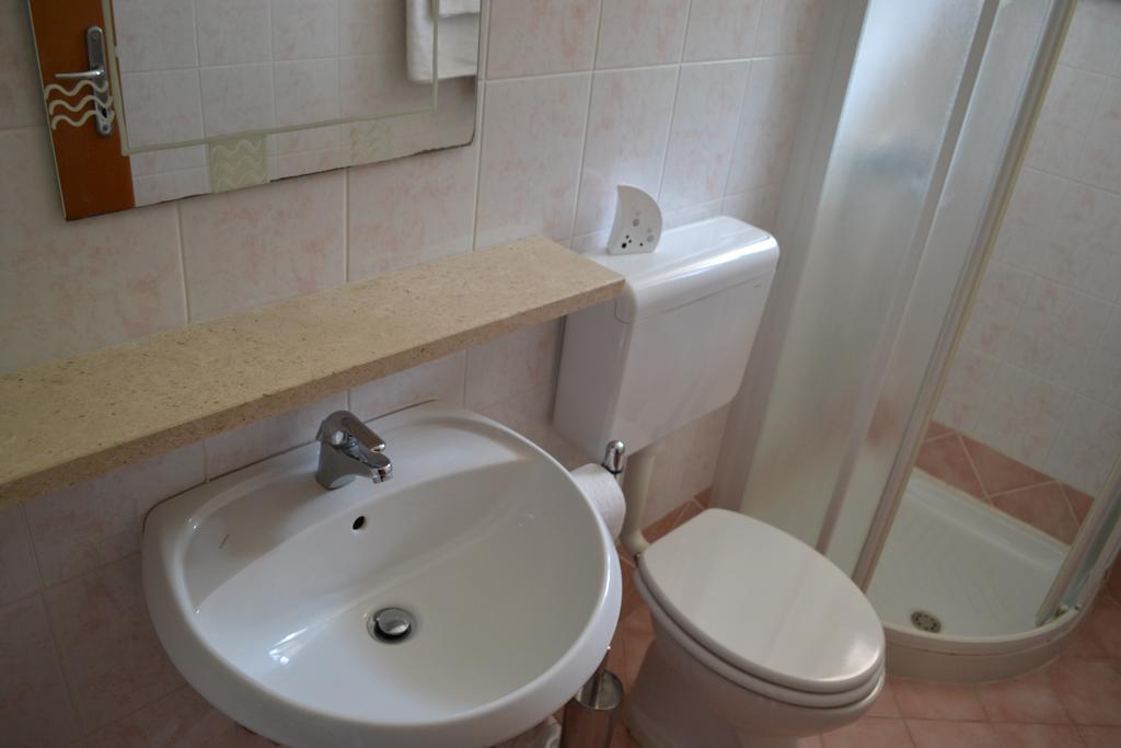 Apartment Jugo 皮兰 外观 照片
